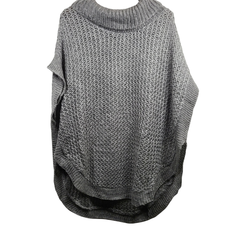 LC Lauren Conrad Grey Knit Poncho Sweater One Size